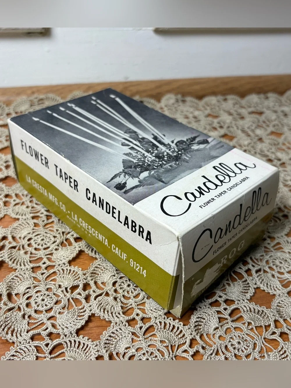 Vintage MCM Candella Flower Taper Candelabra Flower Frog Candle Holder Decor